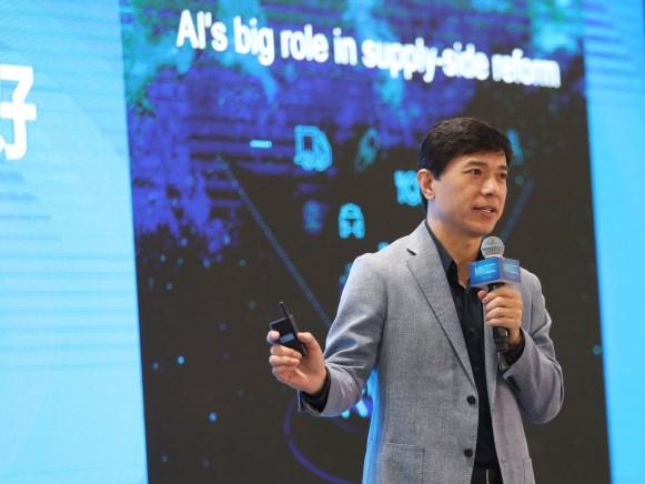 百度CEO李彦宏在人工智能分论坛